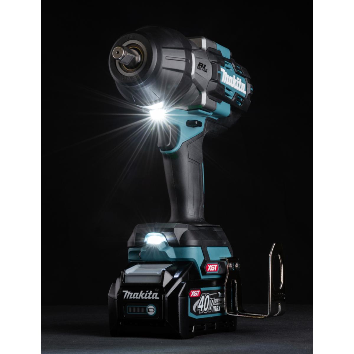 Makita Akku-Schlagschrauber XGT - 40V max. - 1/2 Zoll - 1.700 Nm - 0 - 1.800 U/min - TW002GZ