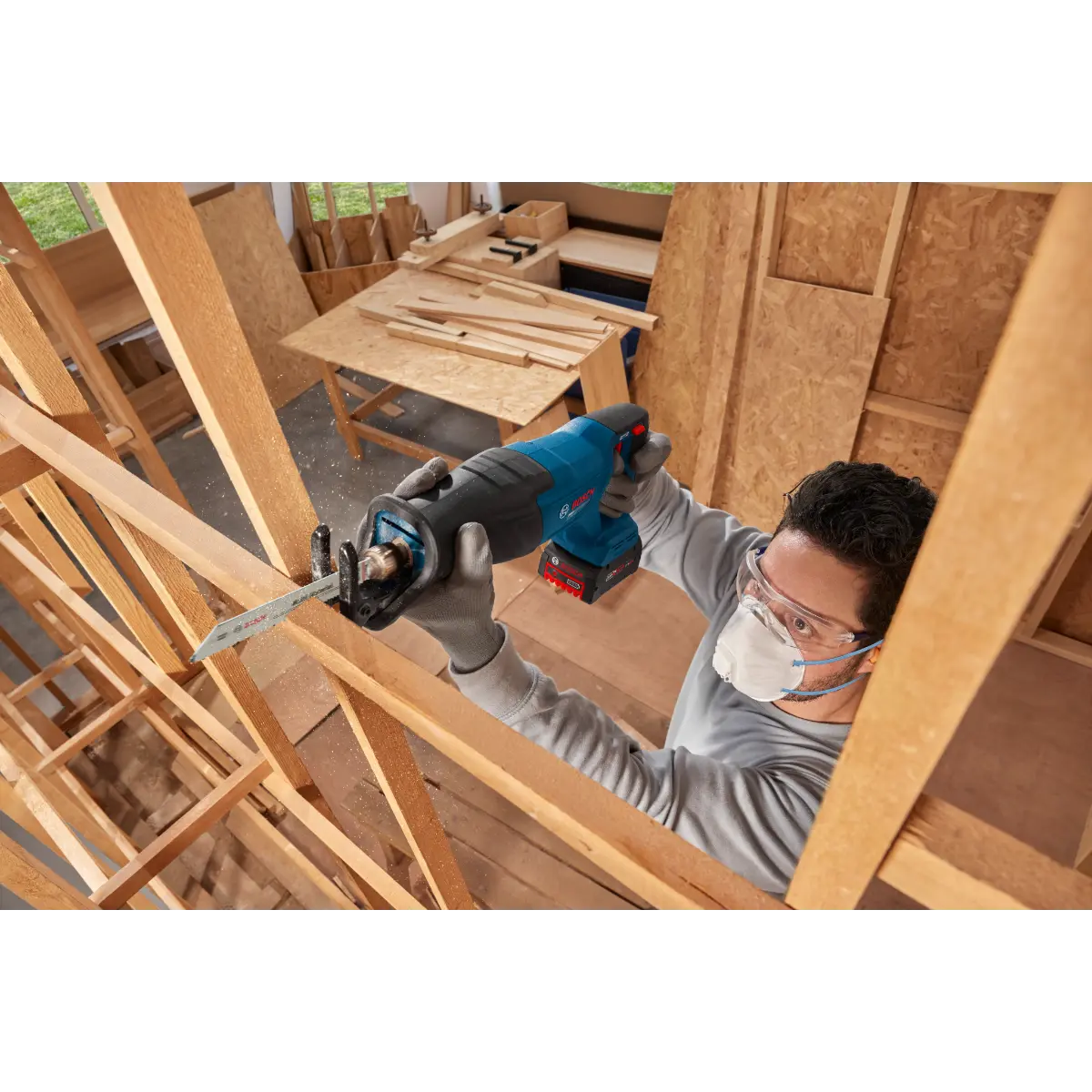 Bosch Akku-Säbelsäge GSA18V-280 in L-BOXX