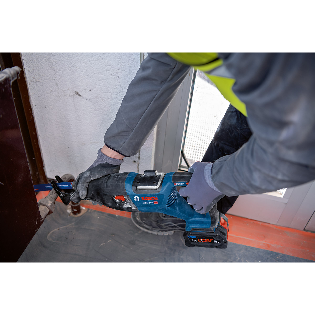 Bosch Akku-Säbelsäge BITURBO GSA 18V-28 mit Säbelsägeblatt Solo