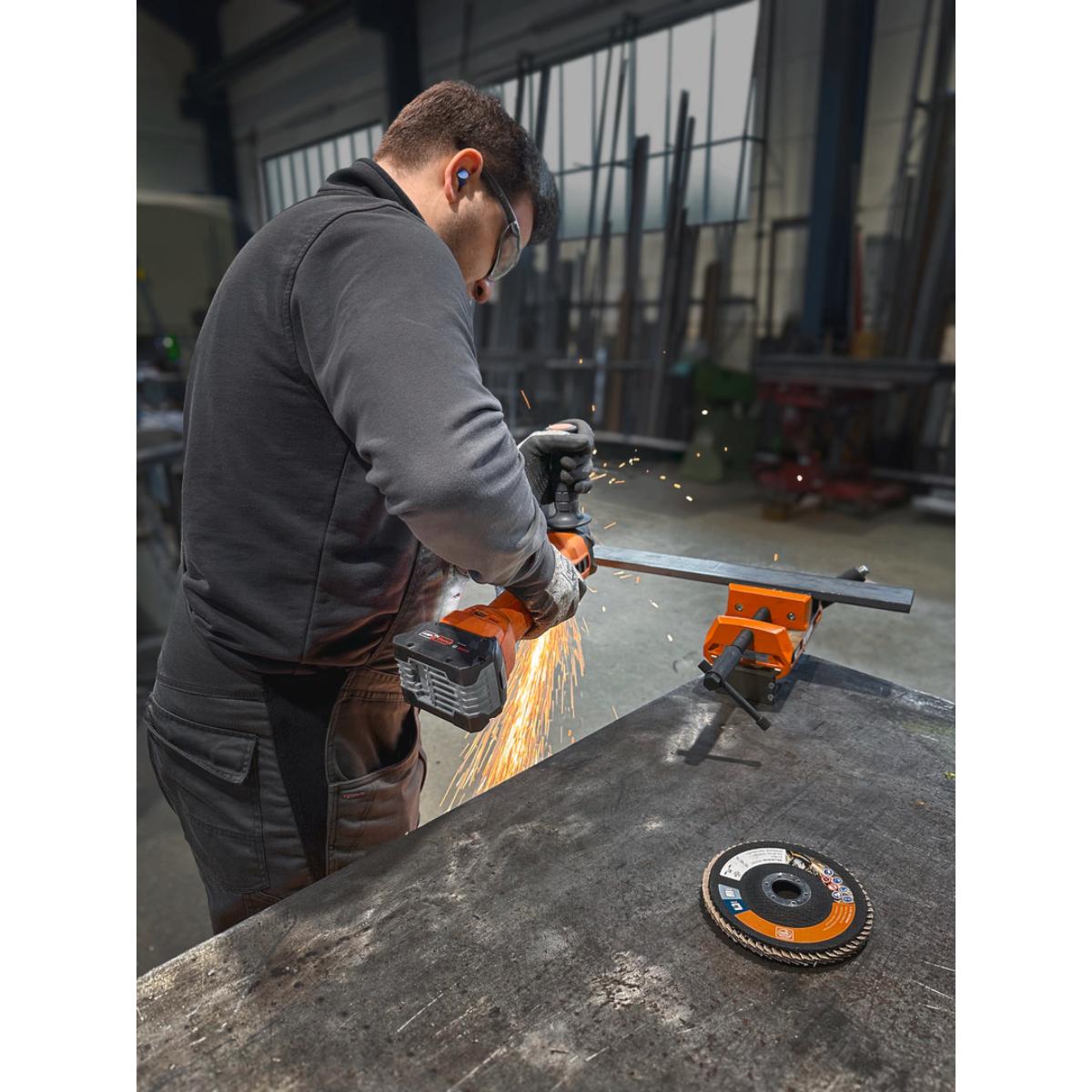 Fein Akku-Winkelschleifer Ø 115 mm, CCG 18-115-12 PD AS