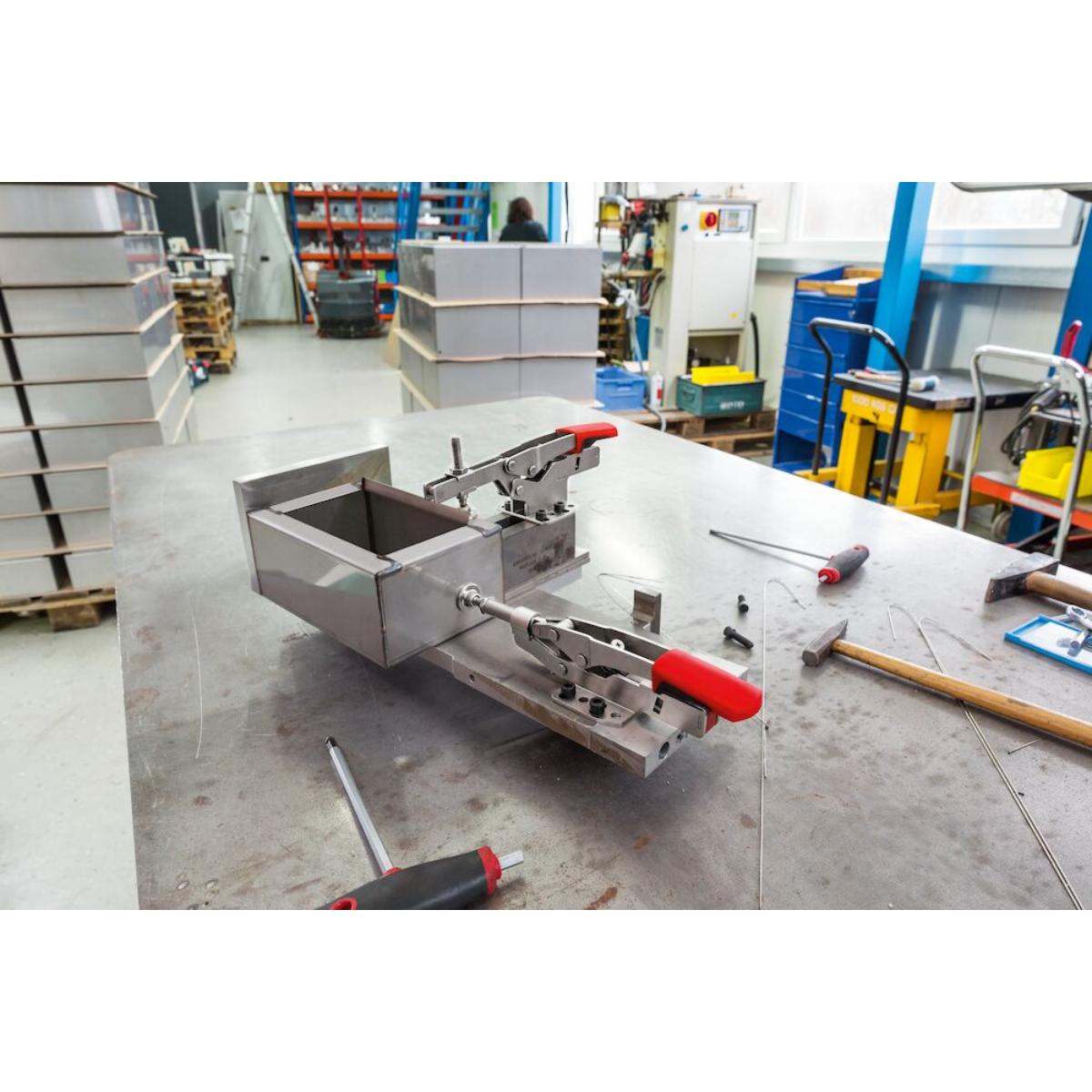 Bessey Schubstangenspanner mit waagrechter Grundplatte STC-IHH