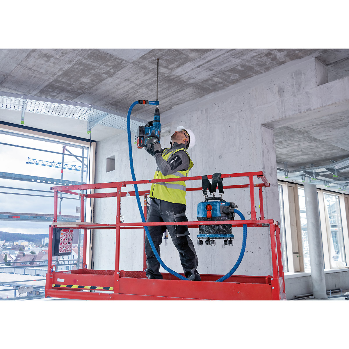 Bosch Akku-Staubsauger GAS 18V-12 MC