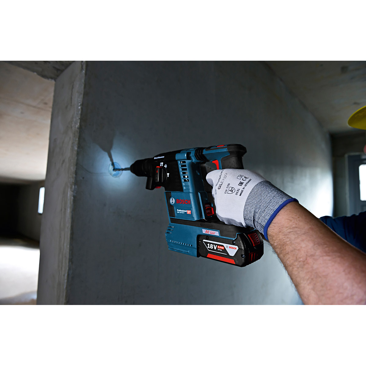 Bosch Akku-Bohrhammer mit SDS plus GBH 18V-26 F, Solo Version