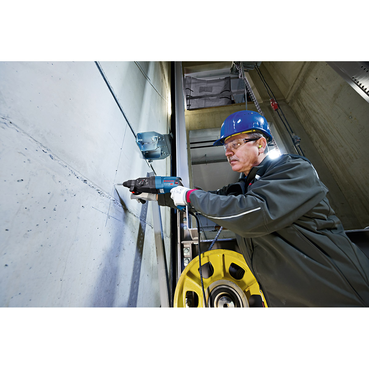 Bosch Bohrhammer mit SDS plus GBH 2-26