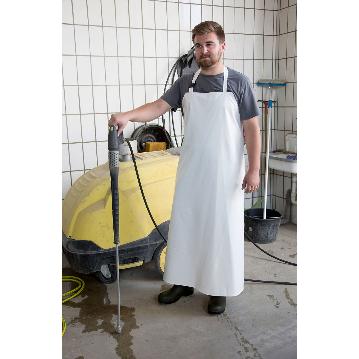 Kerbl Melk- und Waschschürze weiß 100 x 125