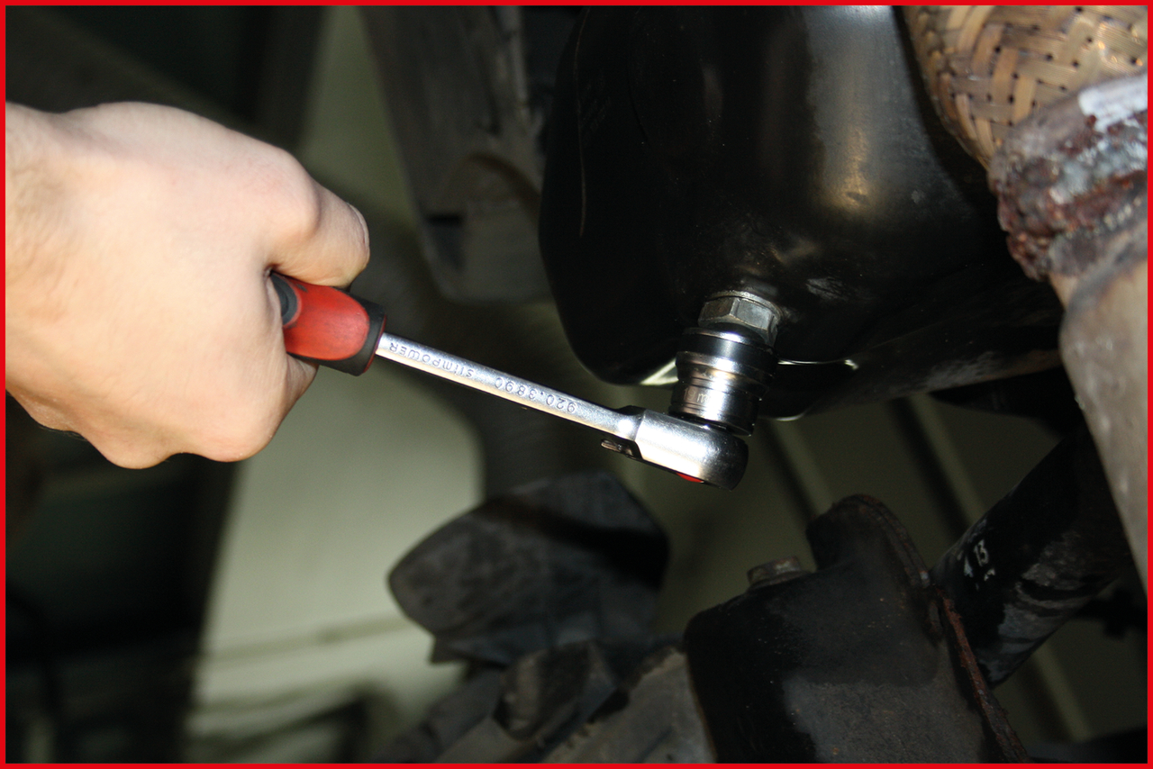 KS Tools Öldienst-Sechskant-Stecknuss mit Magnet