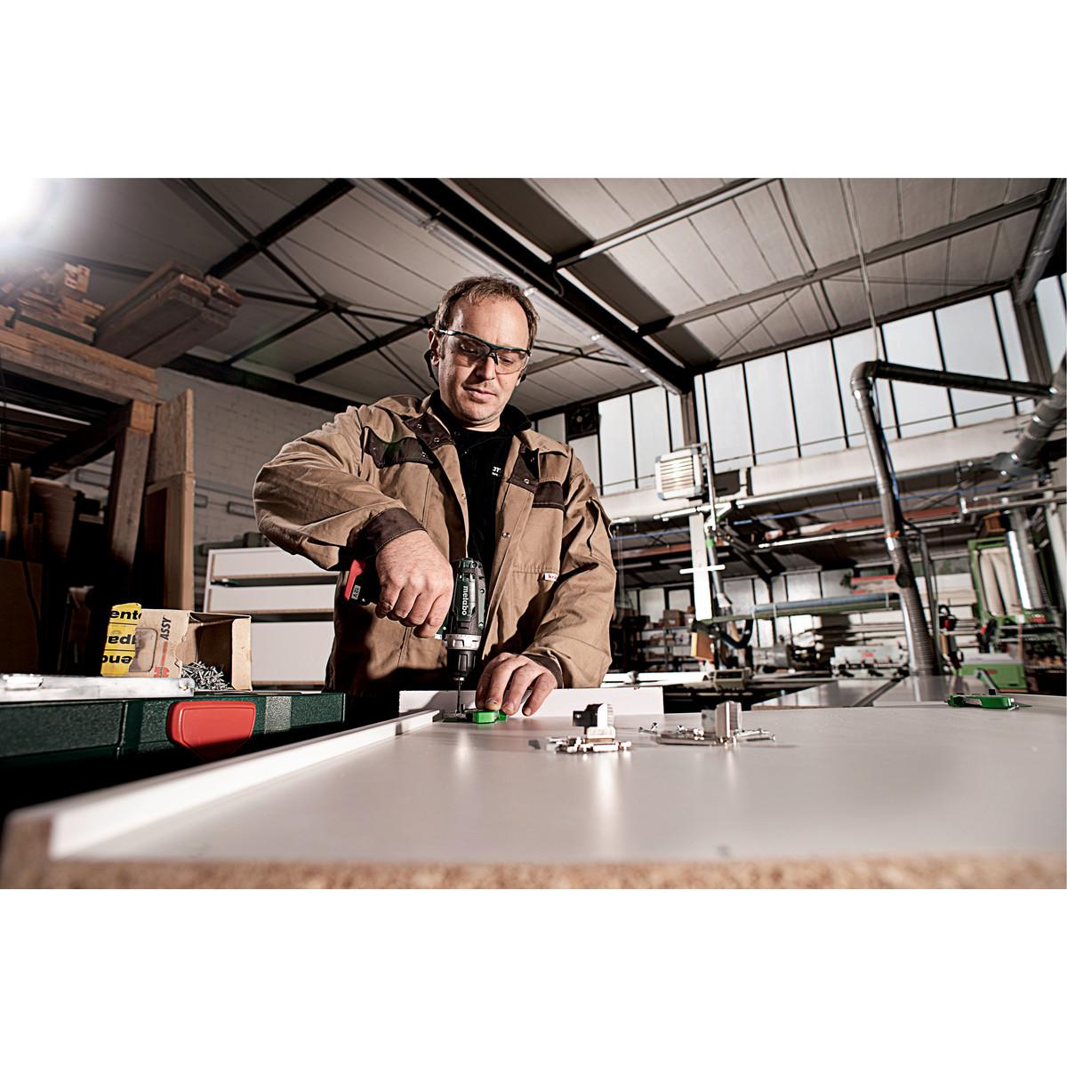 Metabo Akku-Bohrschrauber PowerMaxx BS Basic Kunststoffkoffer - 12V 2x2Ah Li-Power + LC 40