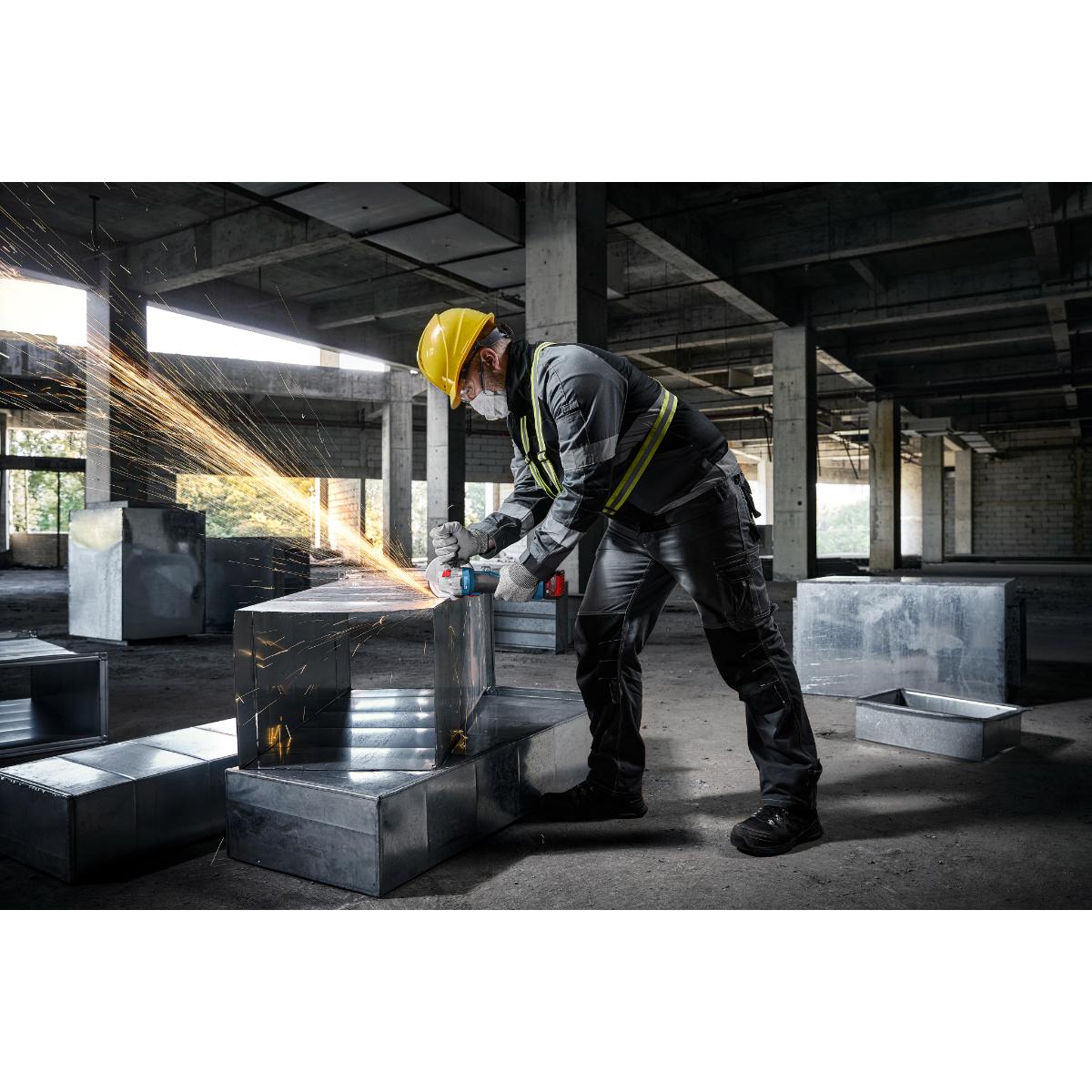 Bosch Akku-Winkelschleifer GWS 18V-8