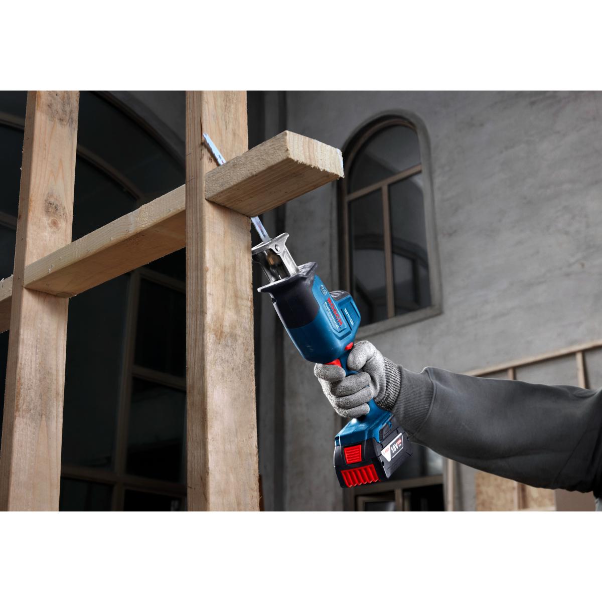 Bosch Säbelsäge GSA 18V-24