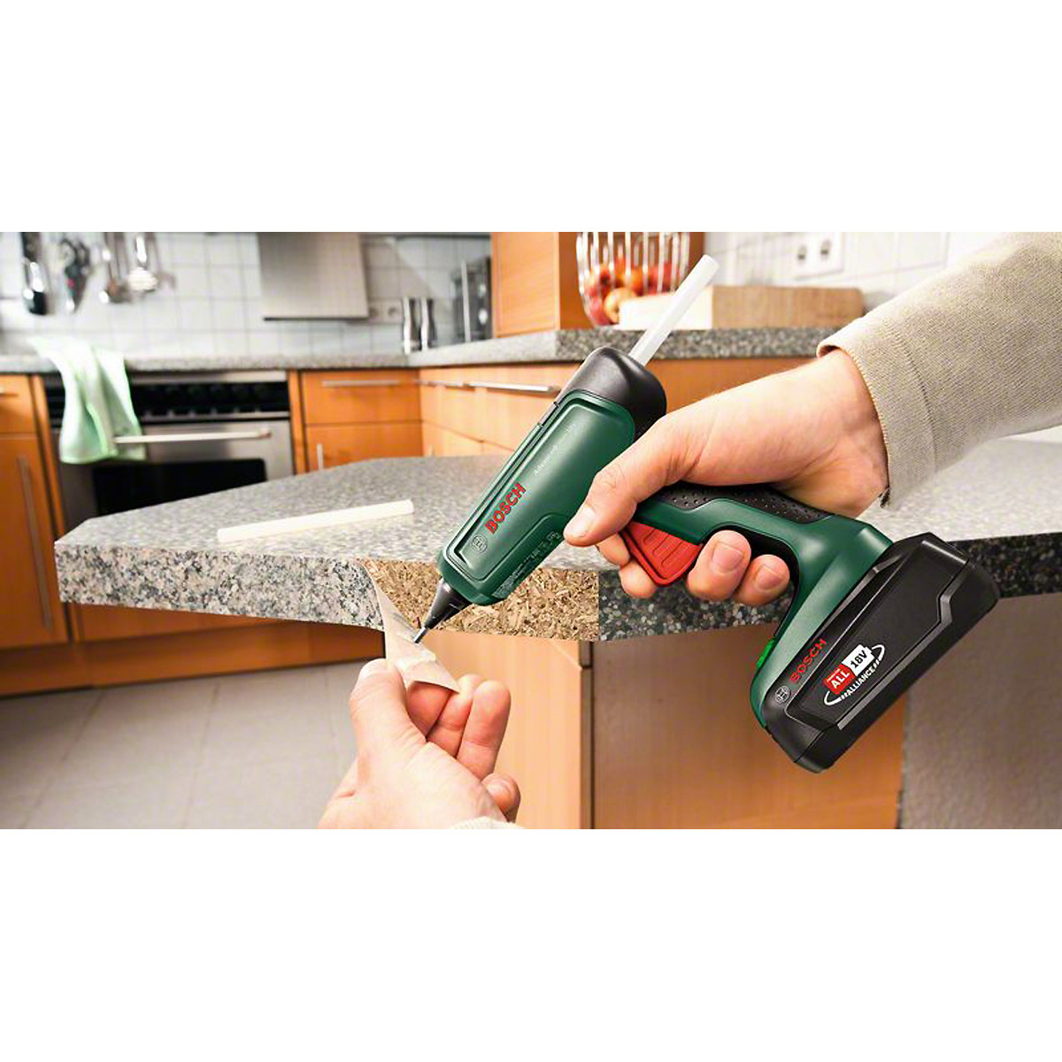 Bosch Akku-Heißklebepistole AdvancedGlue 18V