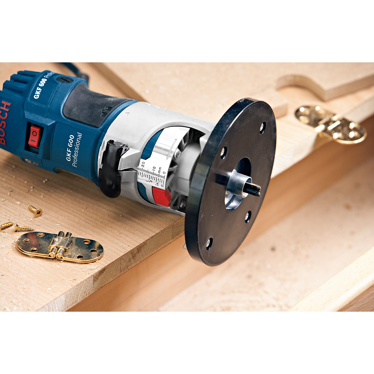 Bosch Kantenfräse GKF 600, mit Handwerkerkoffer