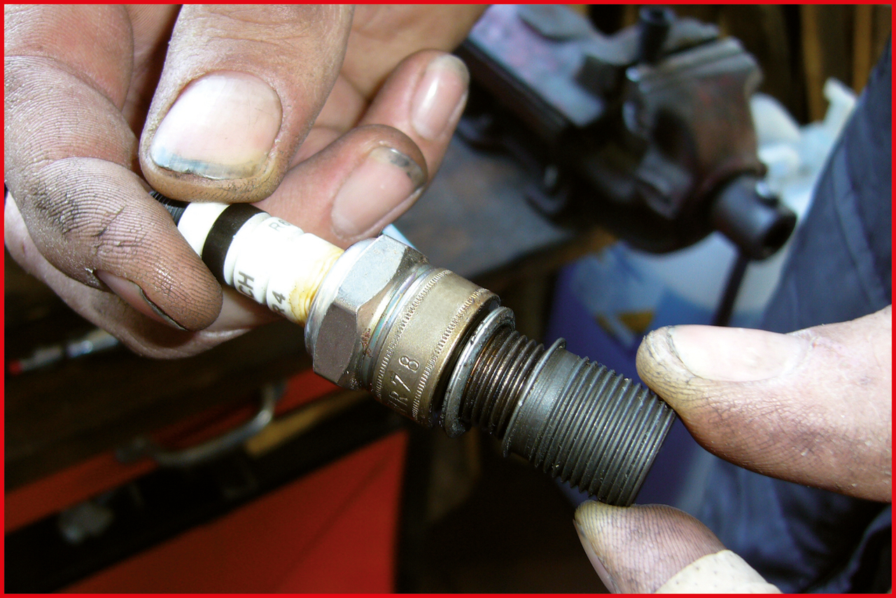 KS Tools Zündkerzengewinde-Reparatur-Satz, 16-tlg