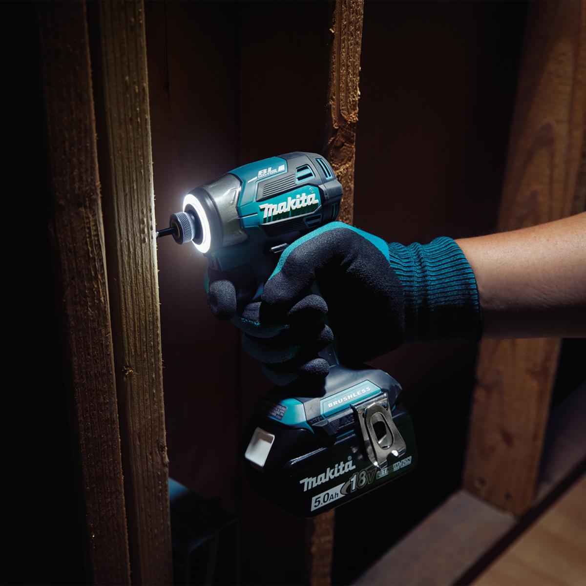Makita Akku-Schlagschrauber 1/4 Zoll - 180 Nm - 0-3.800 U/min - DTD173RTJ