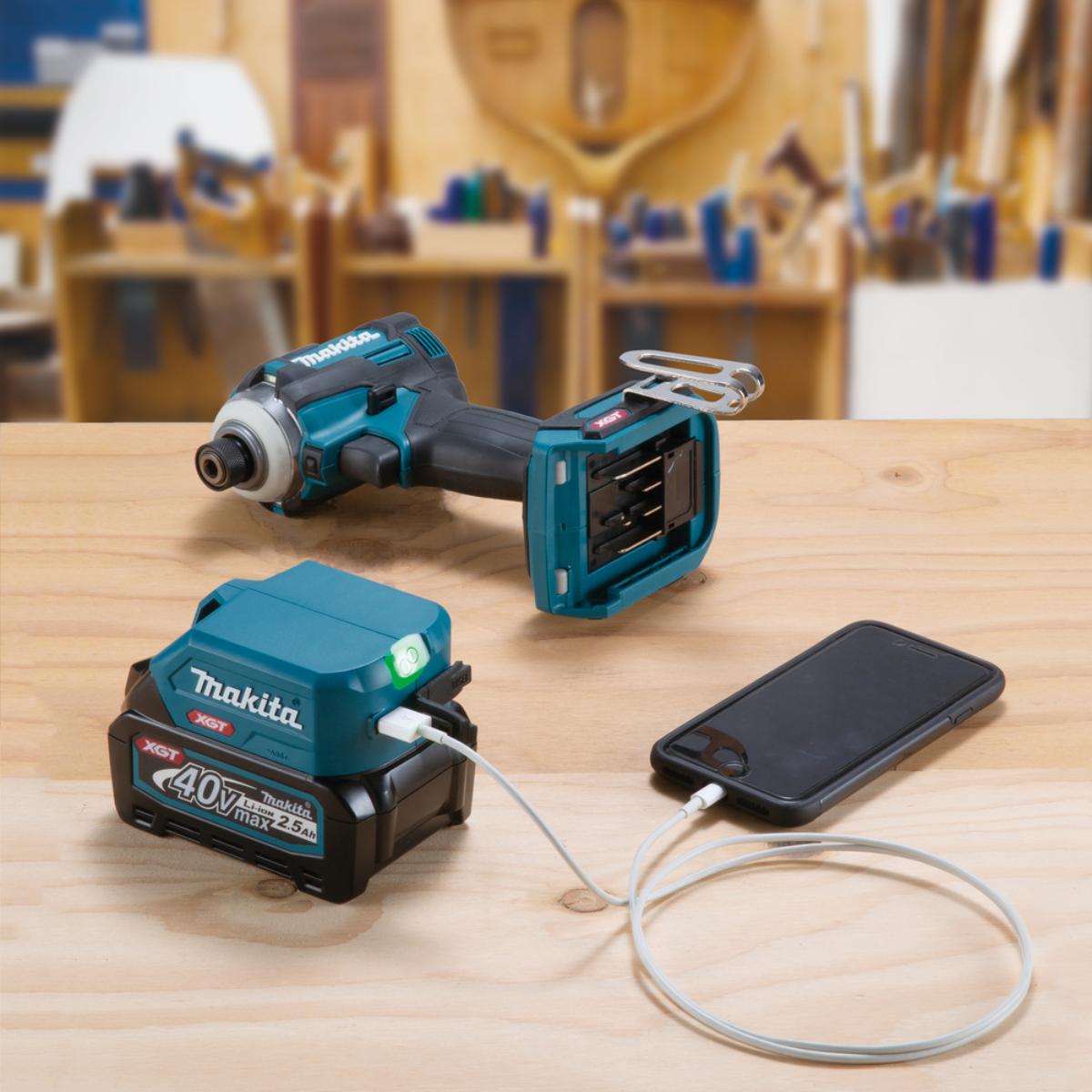 Makita Akku-USB Adapter 40V max. - ADP001G