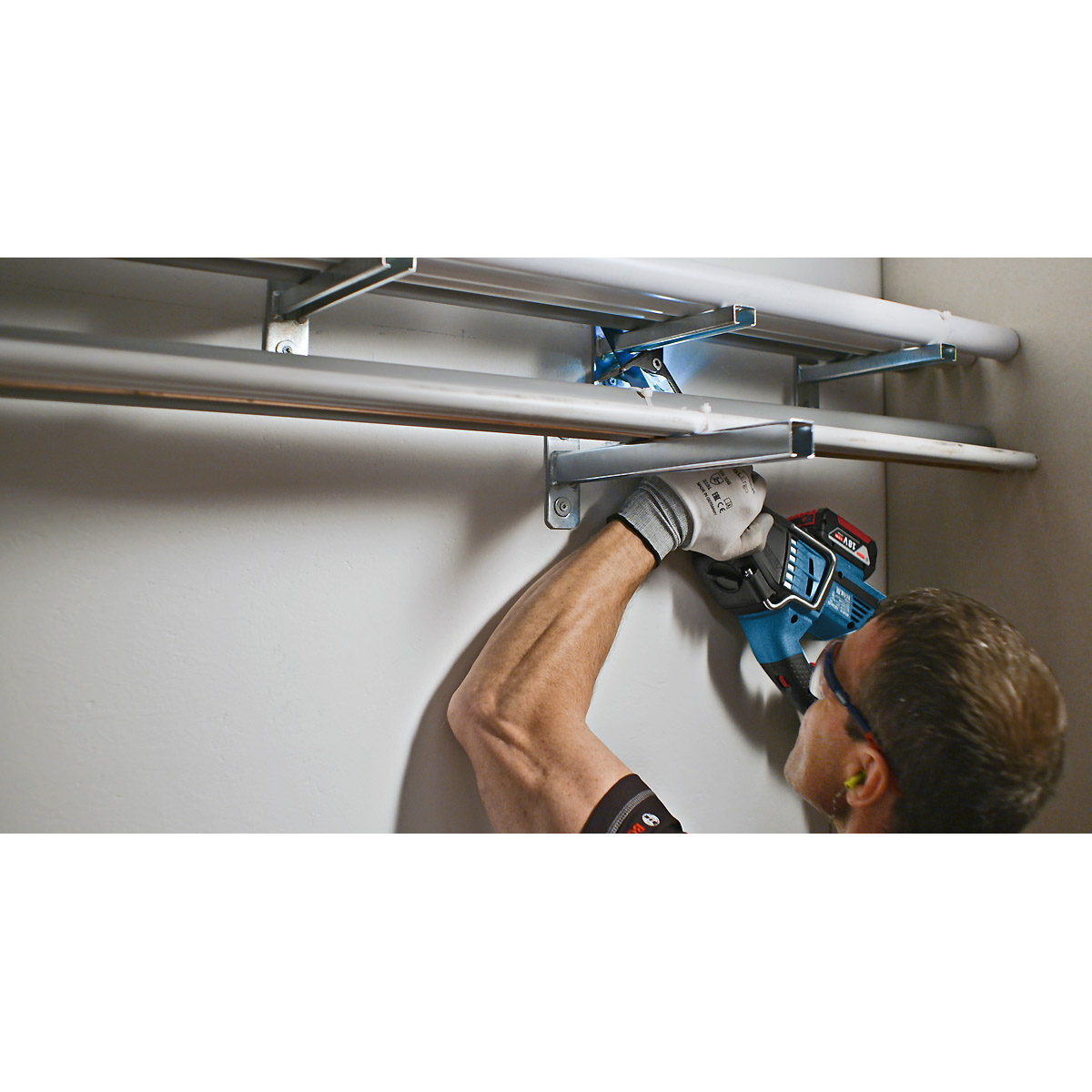 Bosch Akku-Säbelsäge GSA 18 V-32, Solo Version
