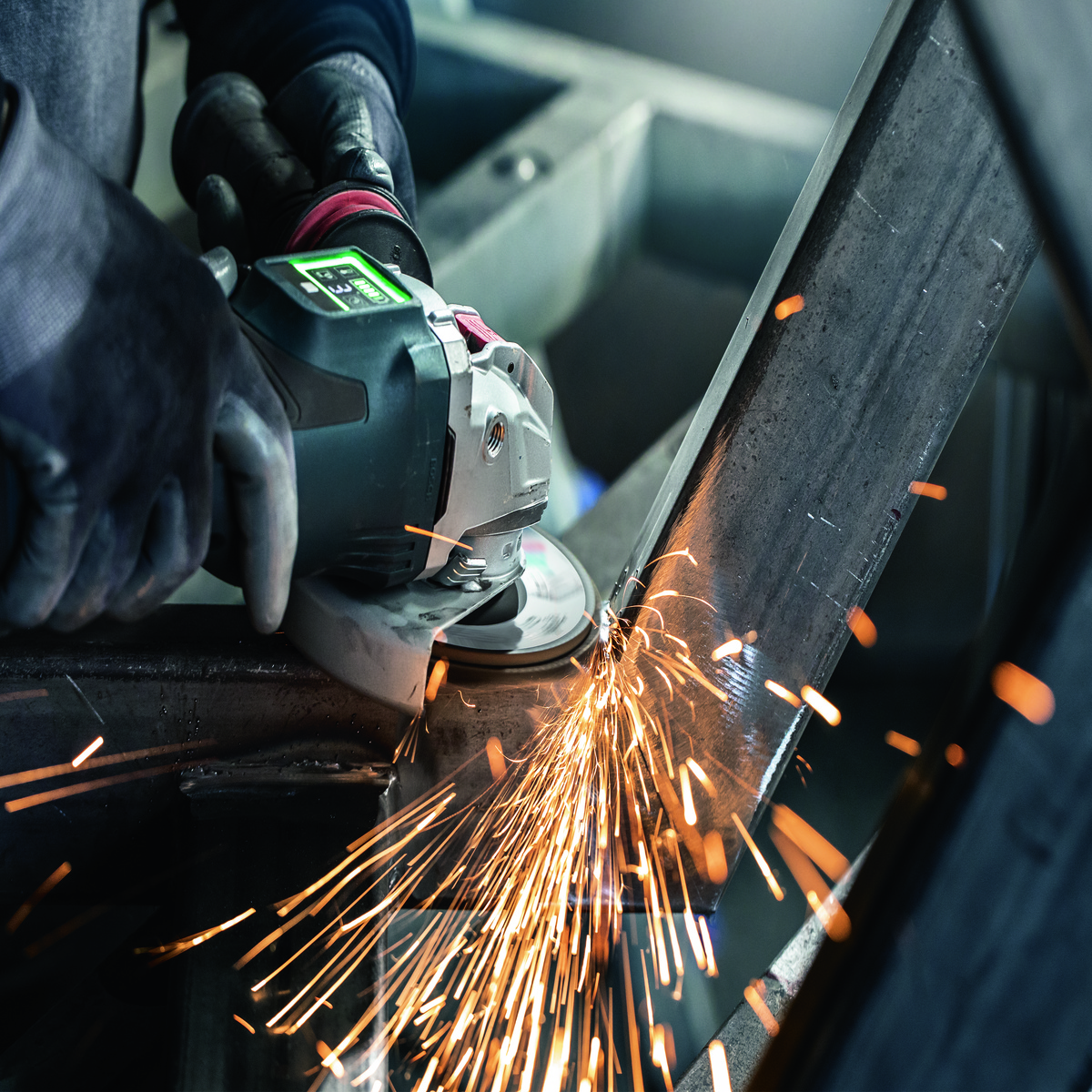 Bosch PRO X571 Fächerschleifscheibe, abgewinkelt, 115 mm, K120, X-Lock