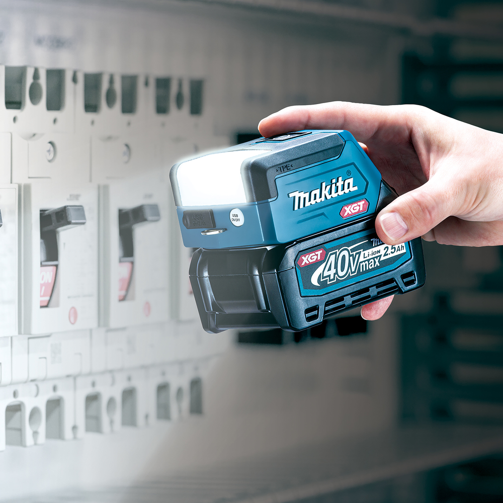 Makita LED-Akku-Taschenlampe für 40V max. XGT-Akkus ML011G