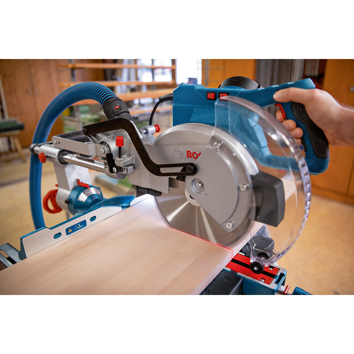 Bosch Kapp- und Gehrungssäge GCM 305-254 D