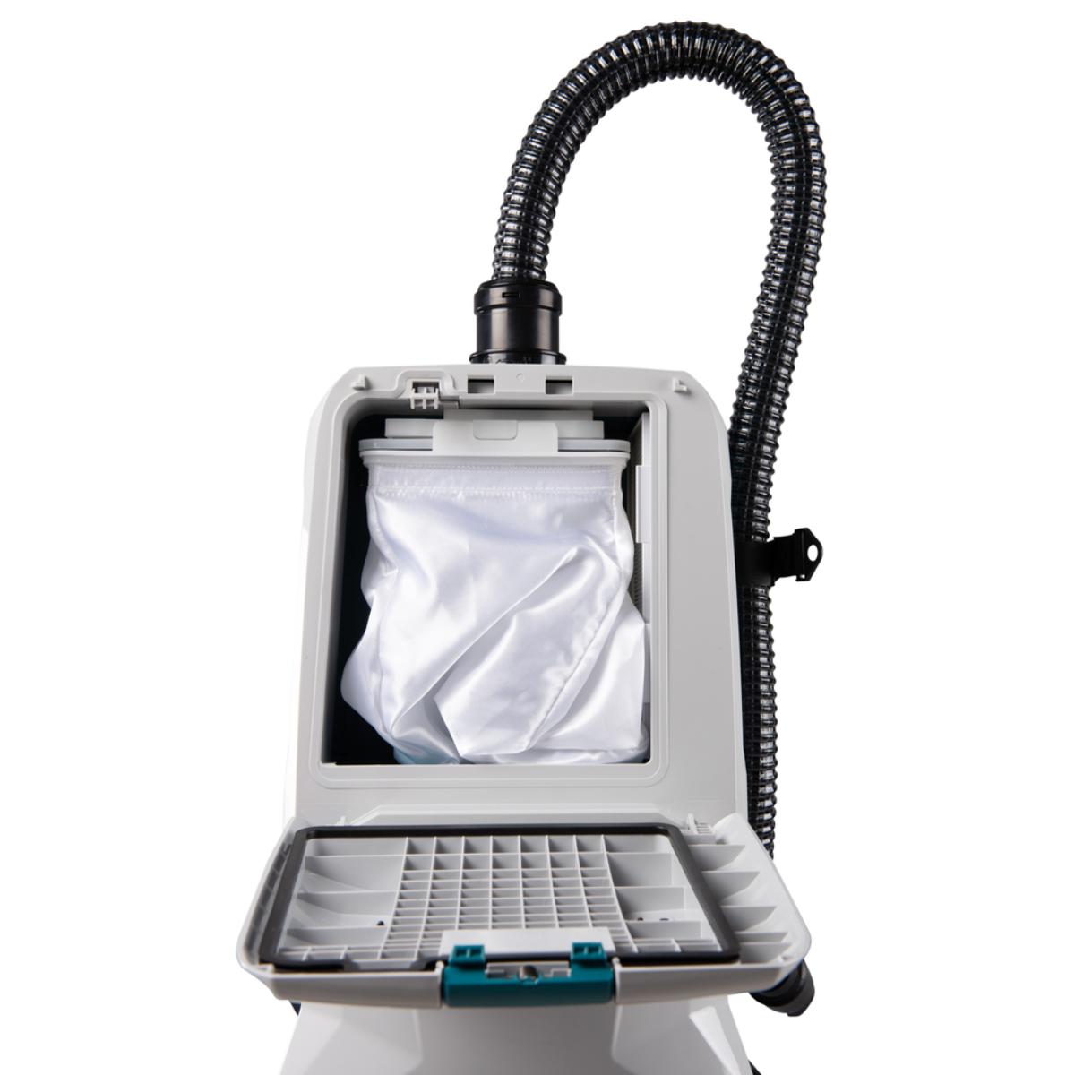 Makita Akku-Rucksackstaubsauger XGT 40V max. - 200 mbar - 6,0 l - VC011GZ